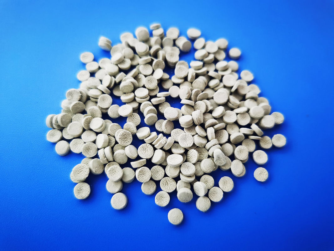 Small Adding Rate Desiccant Masterbatch LDPE Carrier Non Corrosive